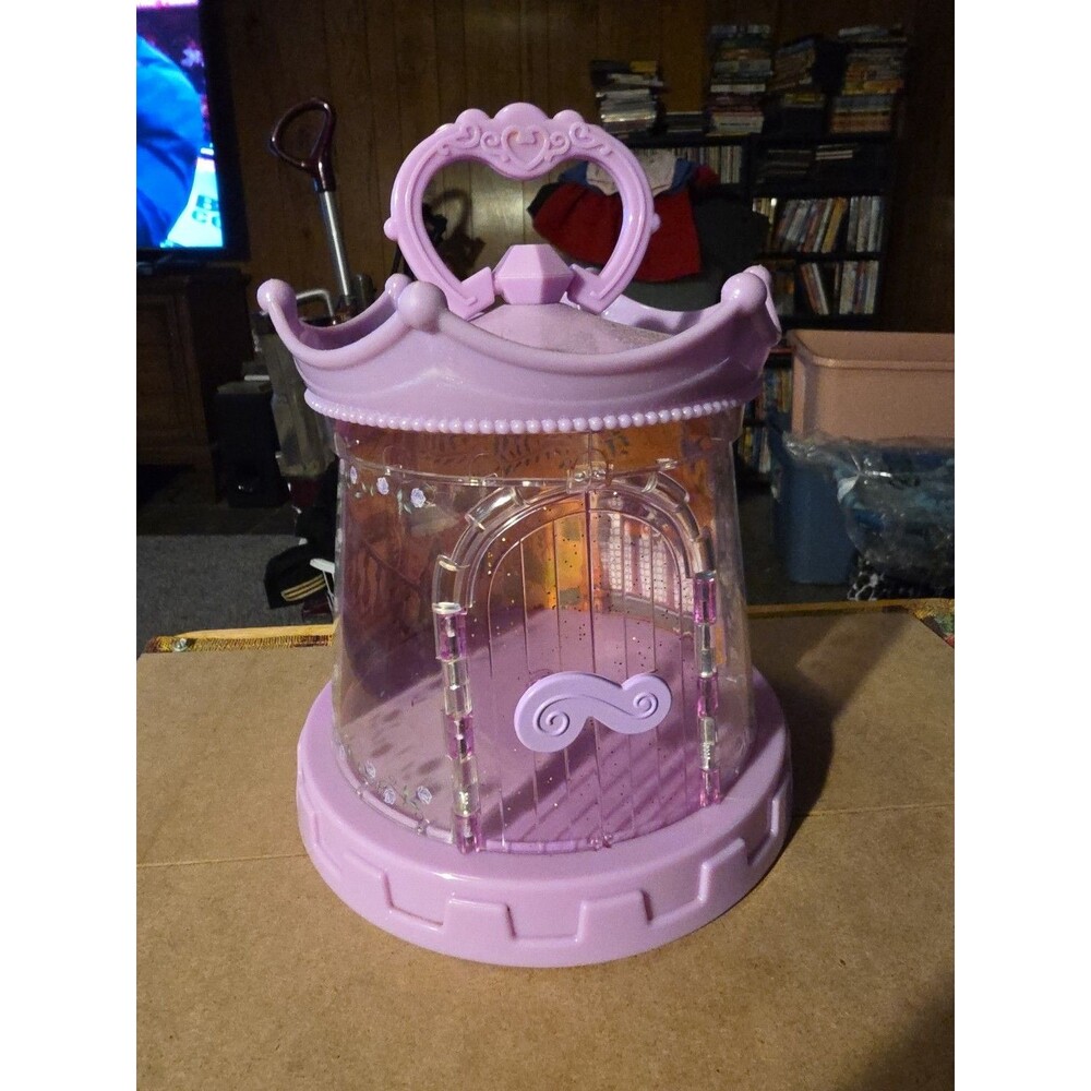 Disney Store Play Castle Playset/ Carrying Case Tangled?